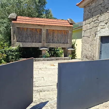 木屋 Cabrilhome - Al Geres Cabril (Villa Real)